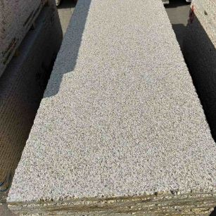 安庆 黄金麻花岗岩荔枝面毛板，半成品