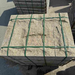 安庆 黄金麻花岗岩石材自然面蘑菇石成品