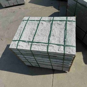 安庆 白麻花岗岩石材自然面蘑菇石成品