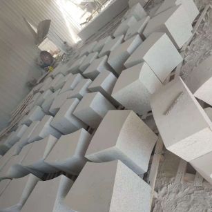 安庆 白麻花岗岩异形坐凳