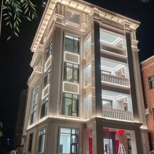 安庆 芝麻白花岗岩别墅外墙夜间效果