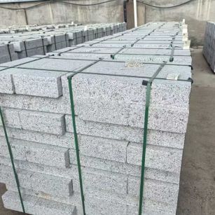 安庆 白麻花岗岩路沿石，弧形路沿石，道牙石，马路牙子，界石，路缘石，平沿石，直岩石，平缘石等