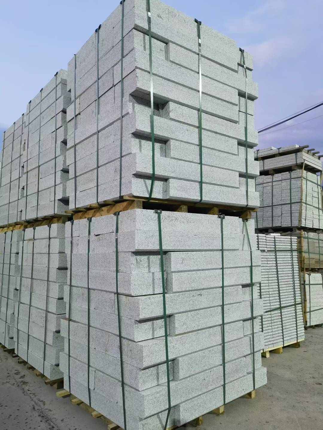 安庆 芝麻白花岗岩路沿石，路缘石，路肩石，道牙，立缘石，马路牙子，街沿石，侧石等