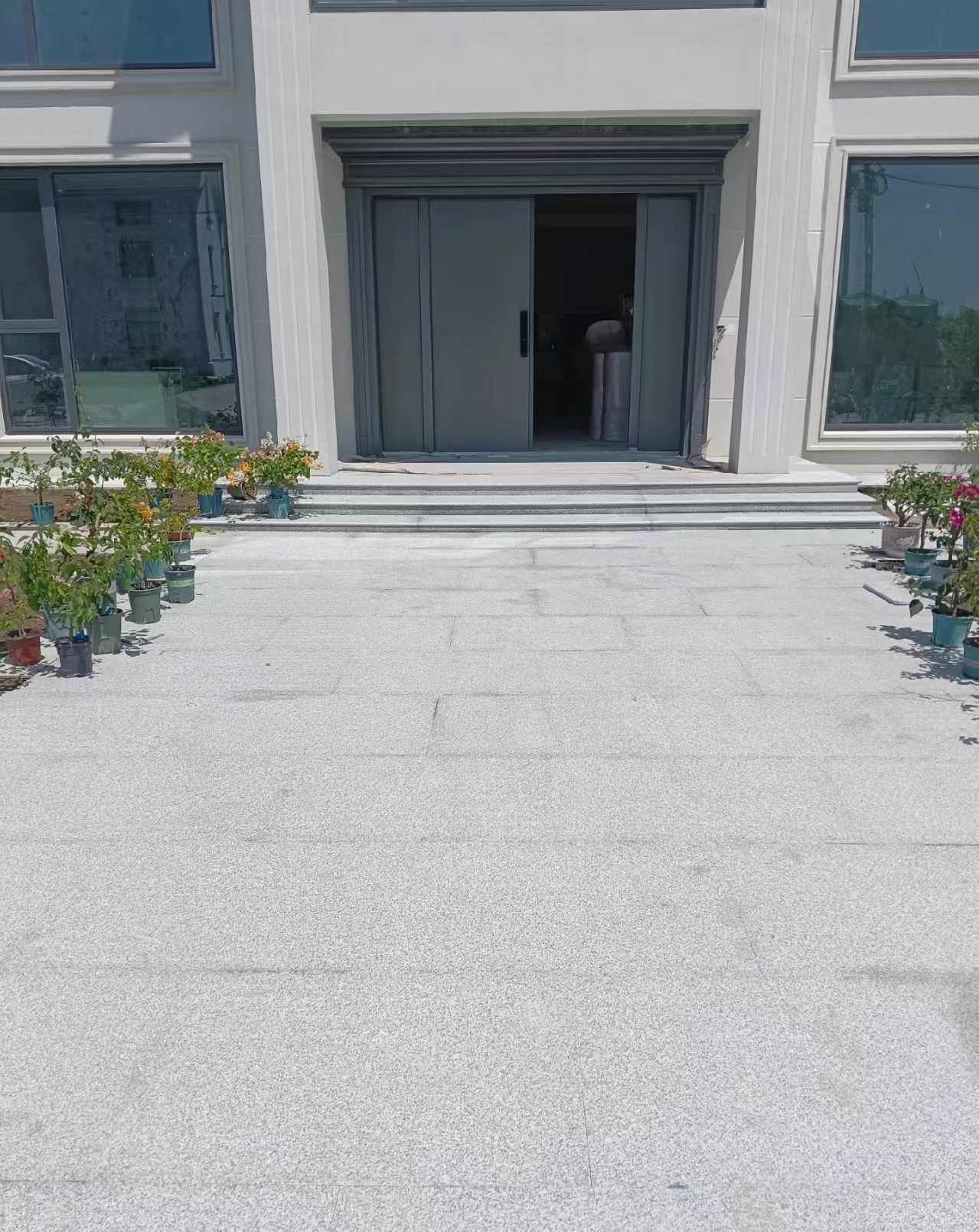 安庆 芝麻白花岗岩地铺石地面铺装