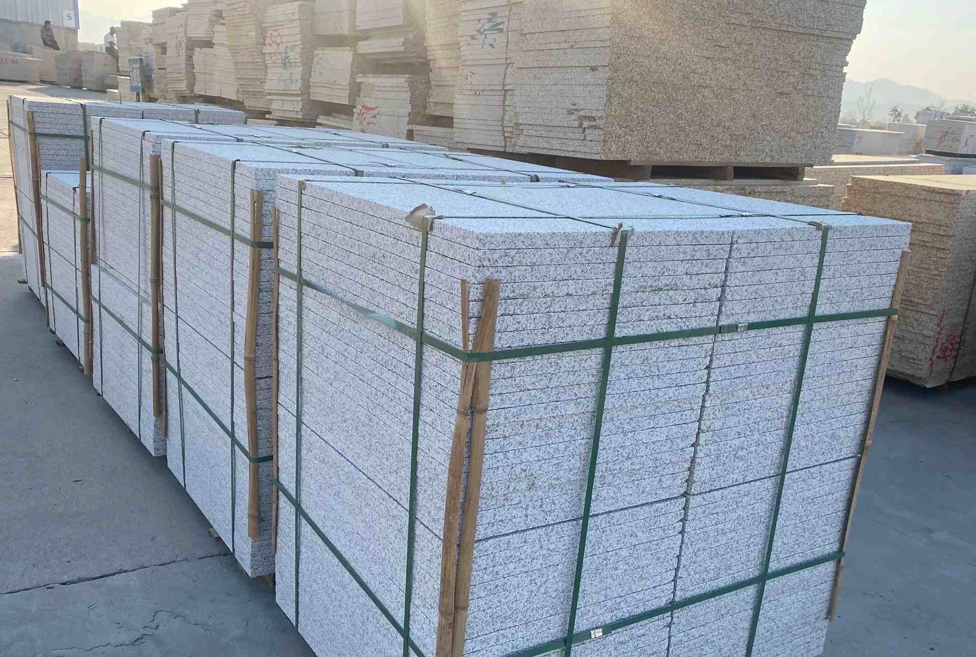 安庆 白麻花岗岩荔枝面地铺石