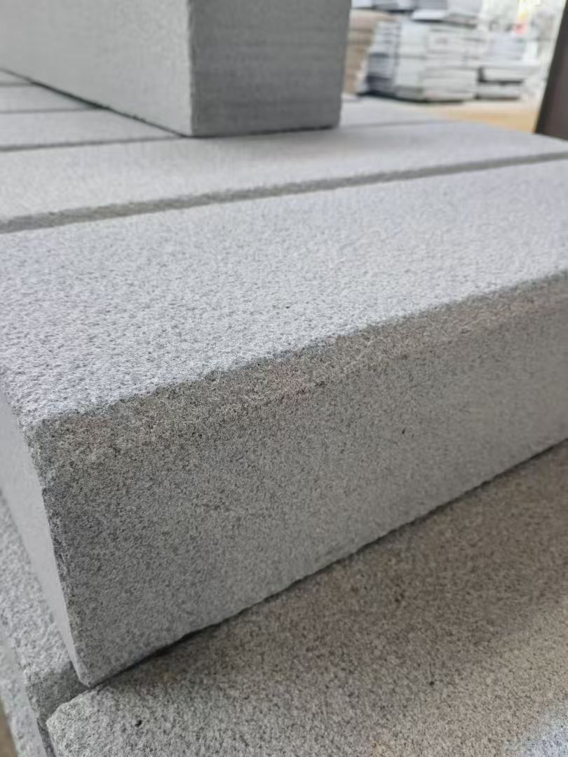 安庆 芝麻灰荔枝面路沿石