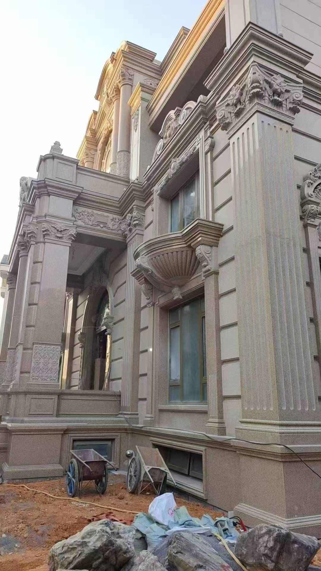 安庆 黄金麻花岗岩光面别墅外墙干挂施工完成