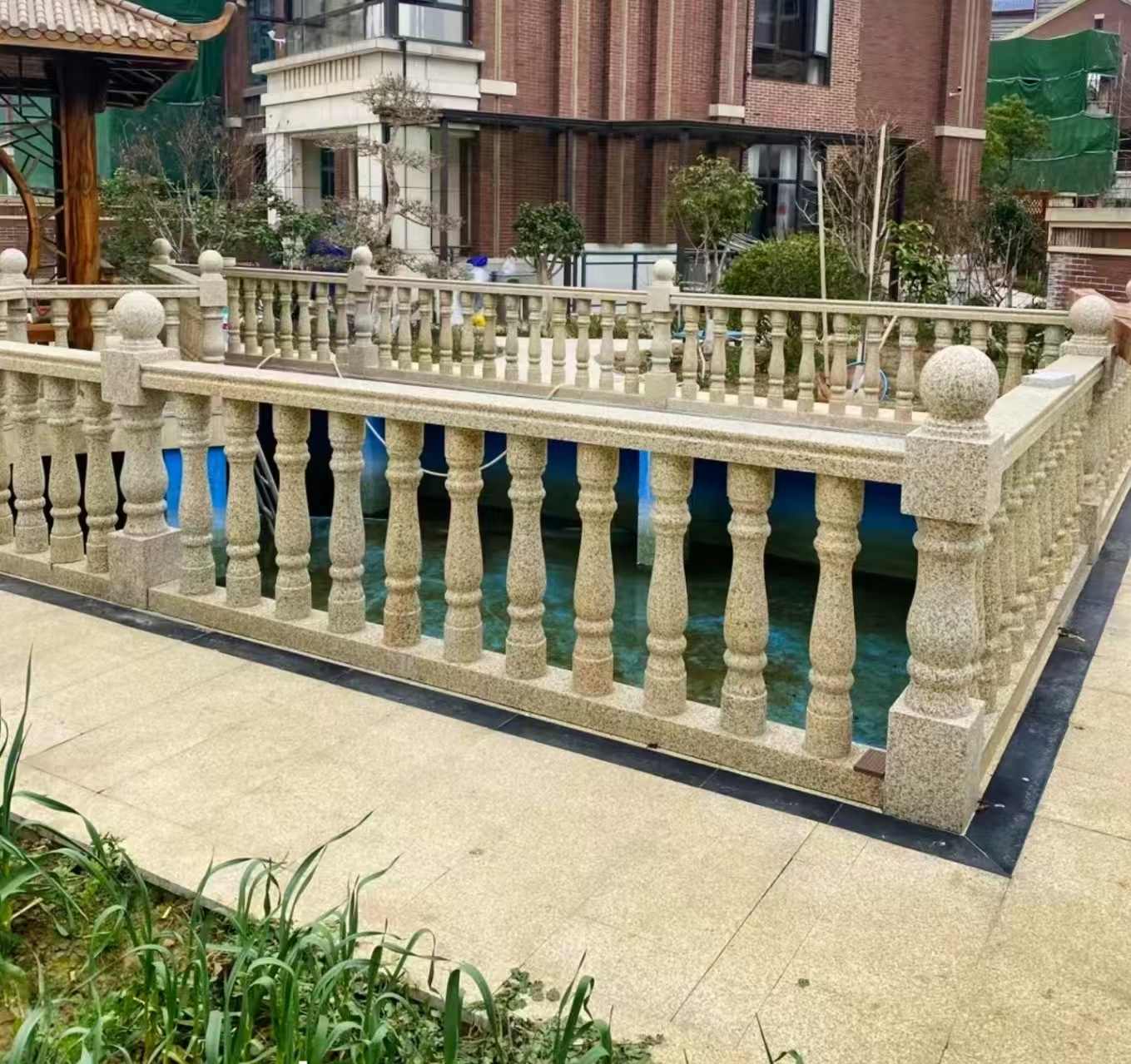 安庆黄金麻花岗岩石材栏杆，扶手，将军柱，花瓶柱