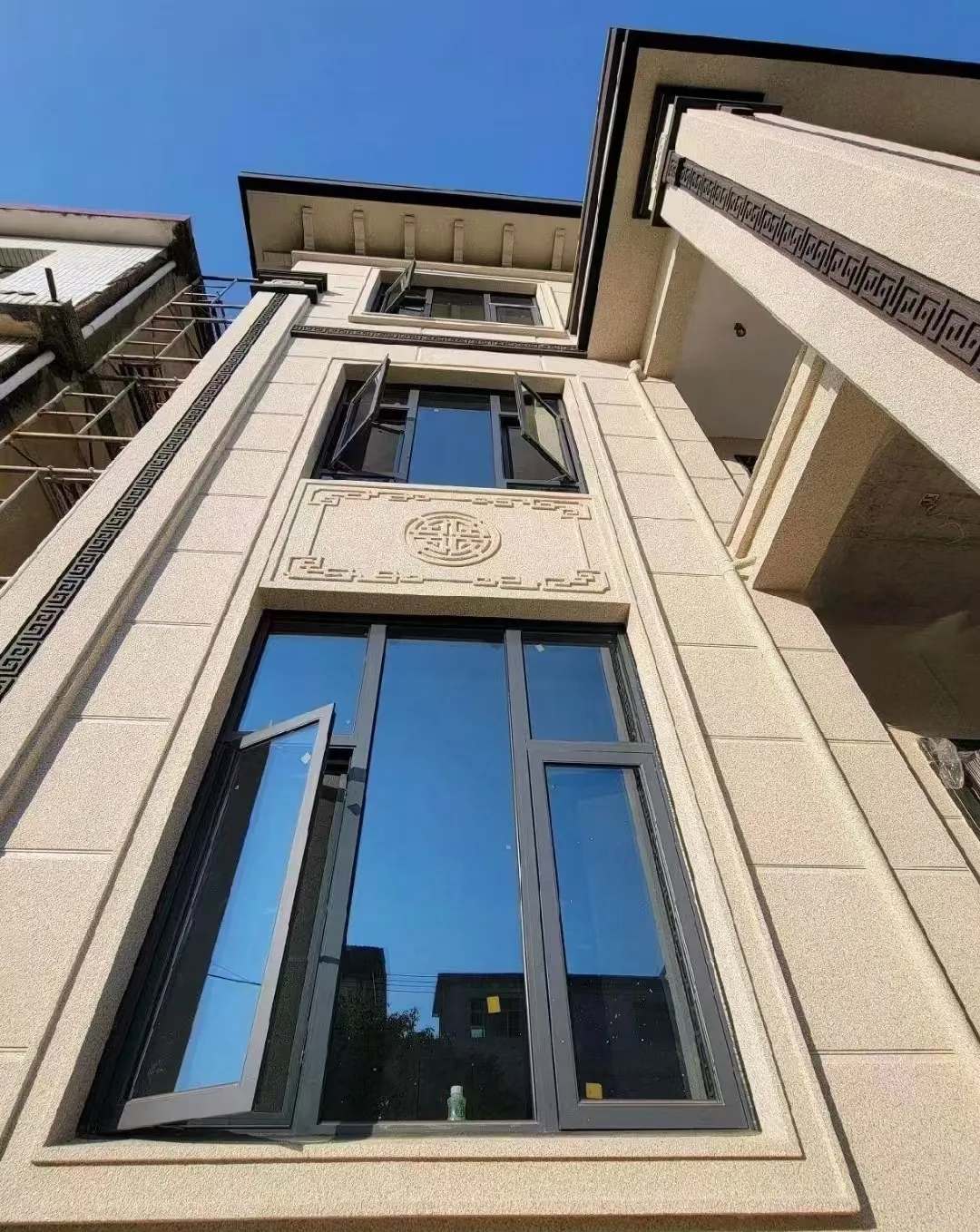 安庆 黄金麻荔枝面别墅外墙干挂效果展示