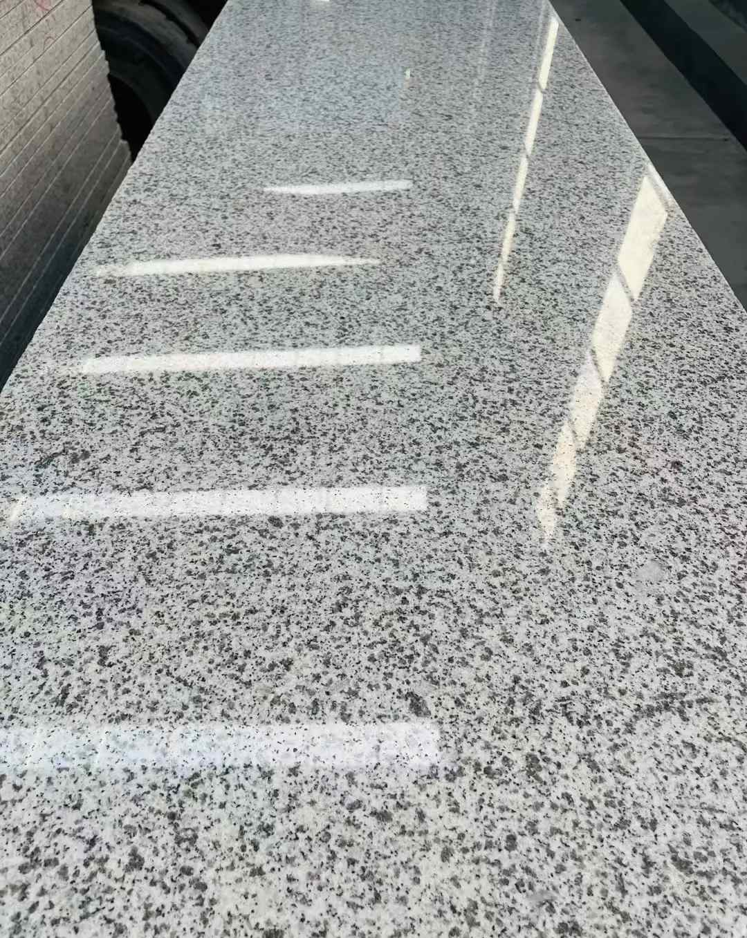 安庆 白麻花岗岩光面毛板